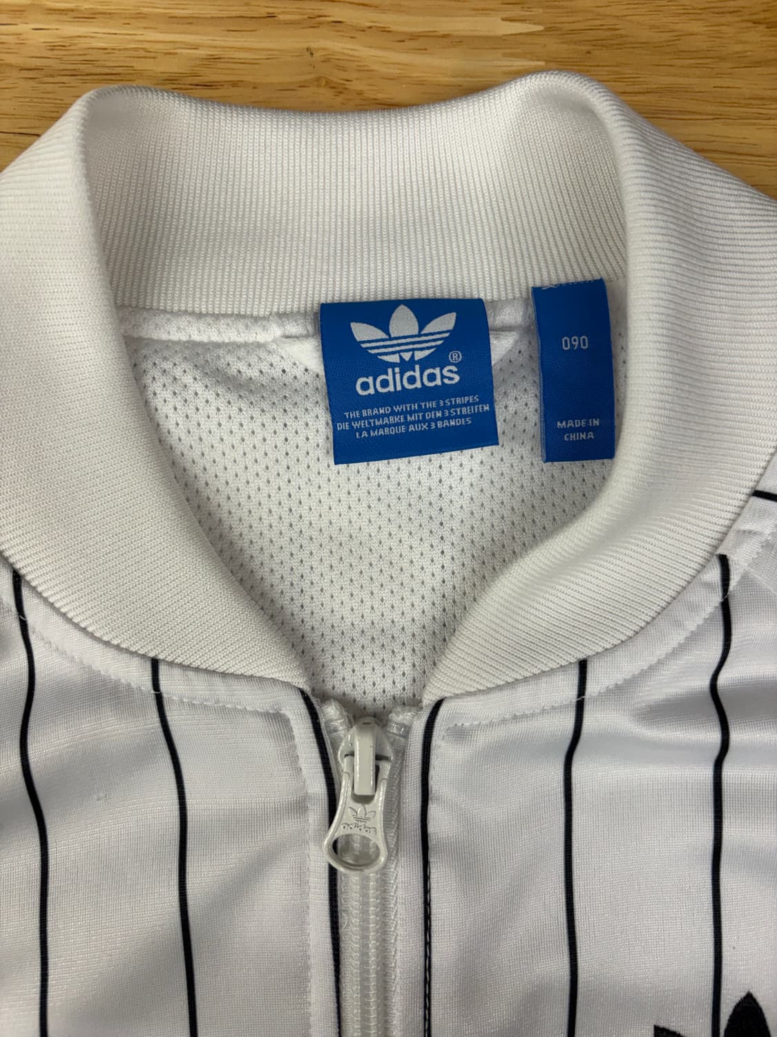 [90]아디다스 슈퍼걸 스트라이프 트랙탑 져지 상품이미지3