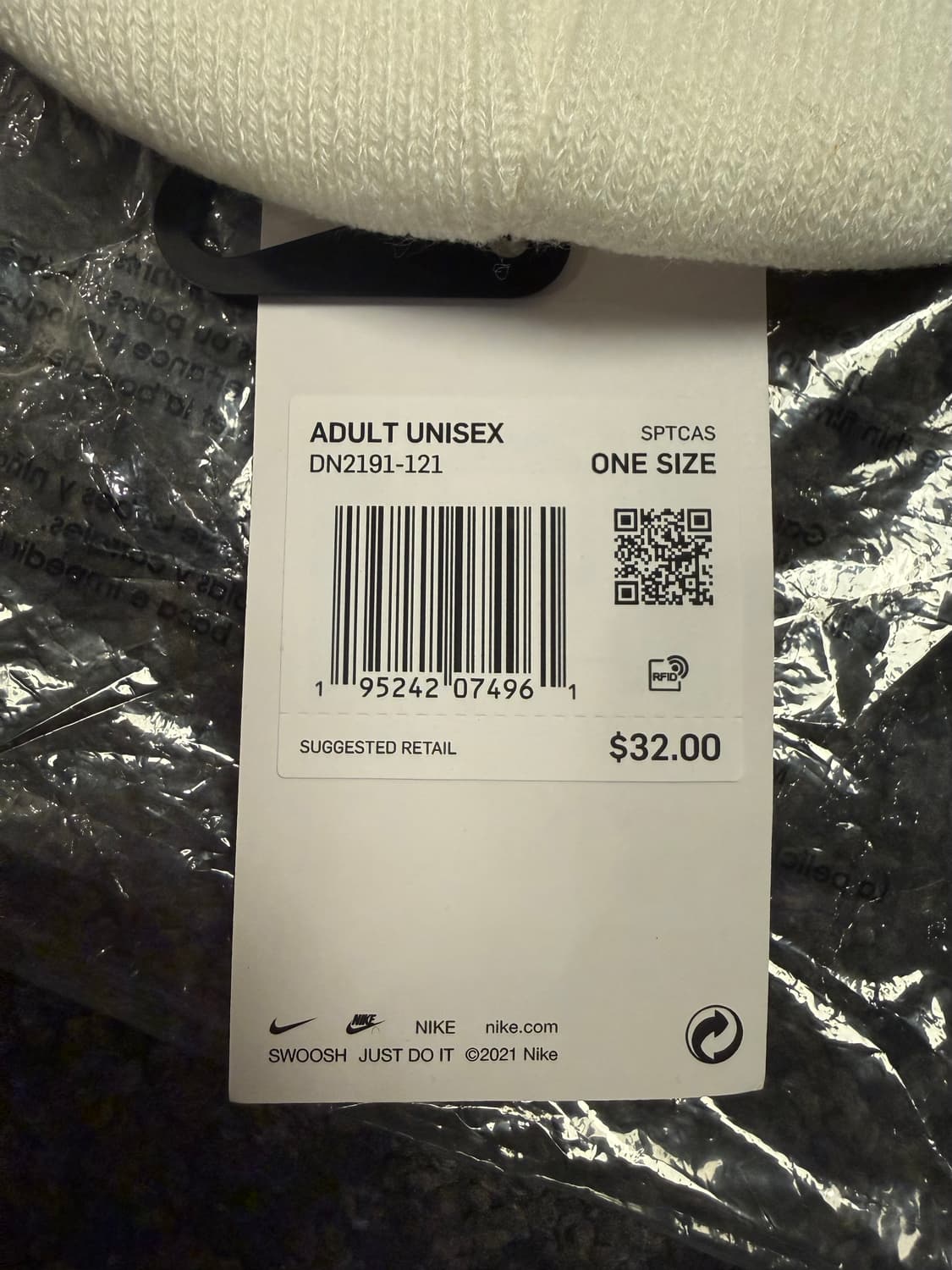 스투시 X 나이키 NRG 커프드 비니 서밋 화이트 상품이미지3