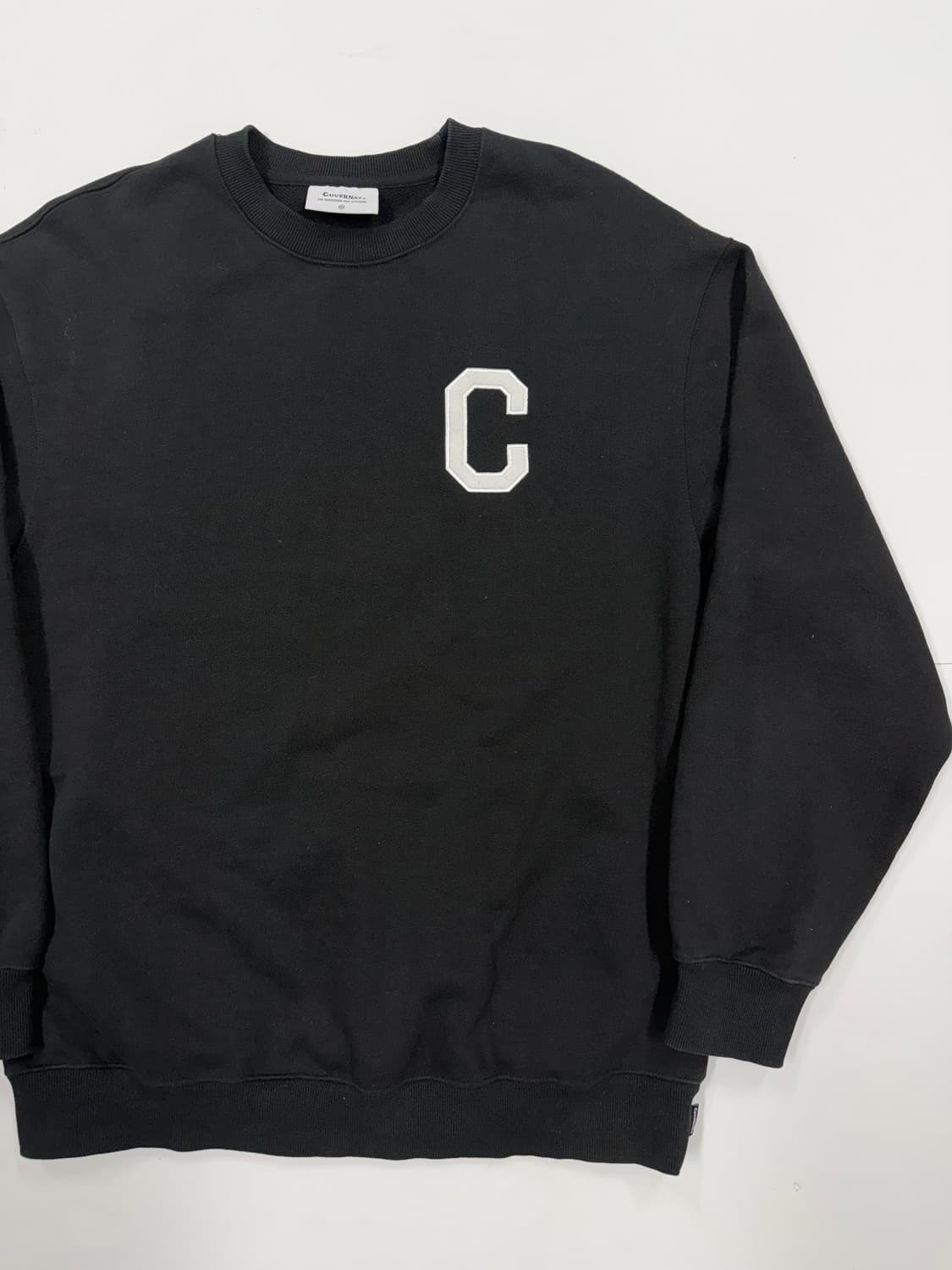 커버낫 로고패치 오버핏 맨투맨 상품이미지2