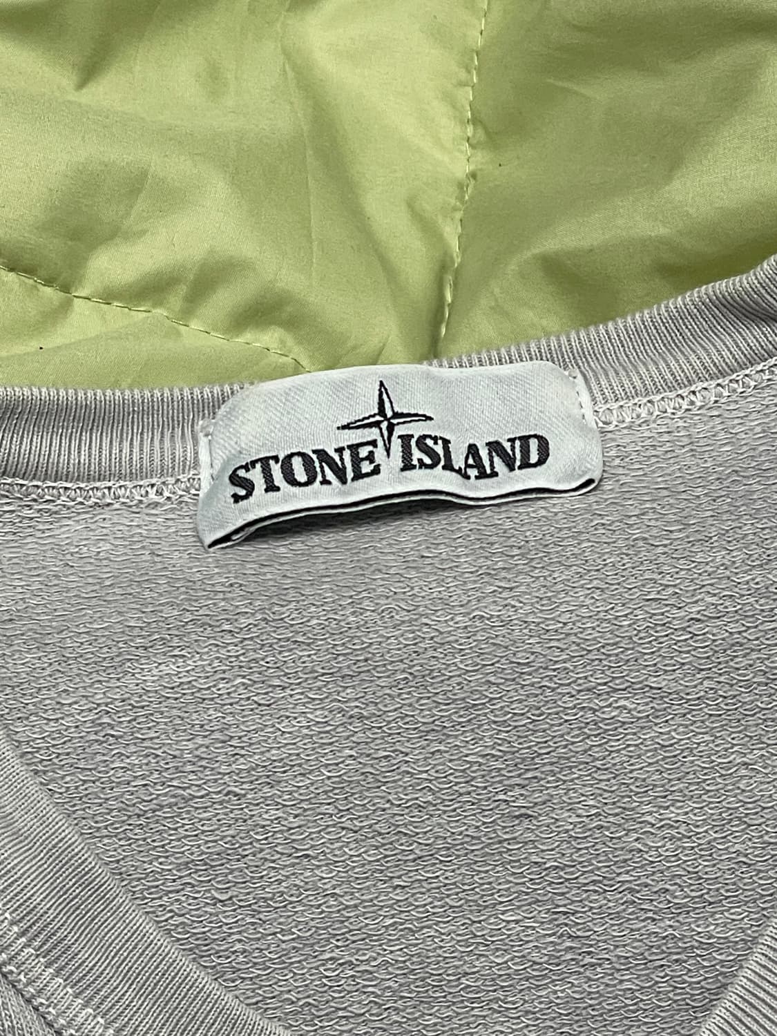 스톤아일랜드 라벤더 그레이 맨투맨 100 상품이미지4