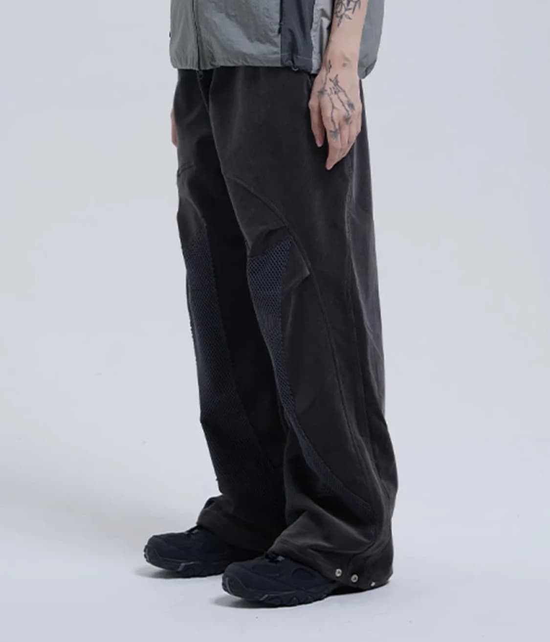 L 더콜디스트모먼트 코듀로이 매쉬 팬츠 상품이미지9