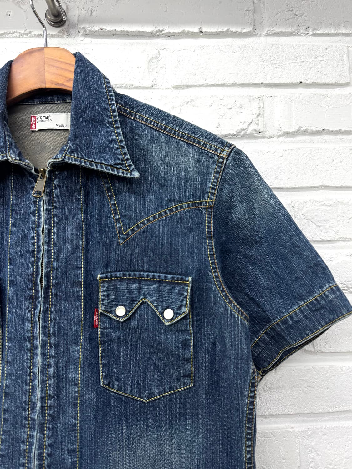 리바이스 레드탭 데님 반팔셔츠  상품이미지4