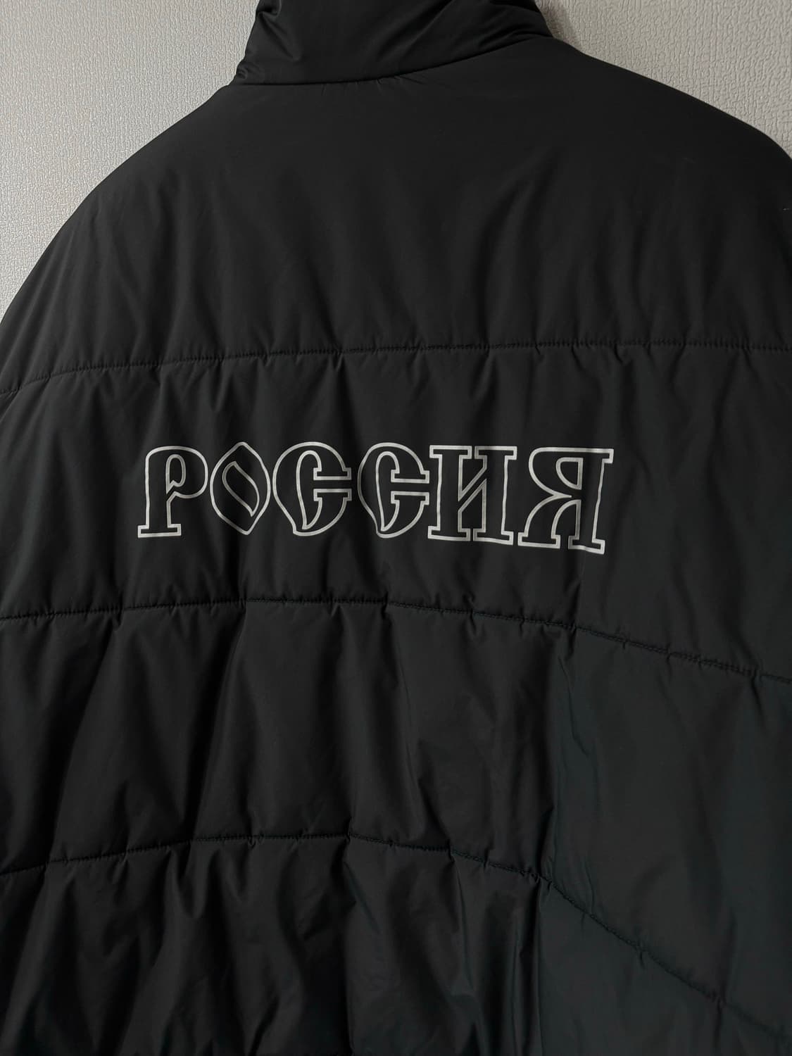 [XL] 아디다스x고샤루브친스키 푸퍼 패딩 블랙 상품이미지4