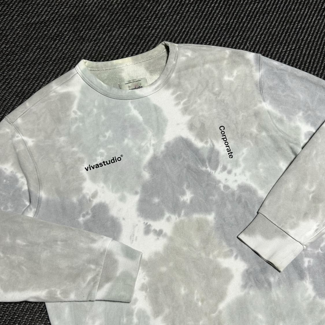 [L] Vivastudio 비바스튜디오 타이다이 맨투맨 상품이미지2