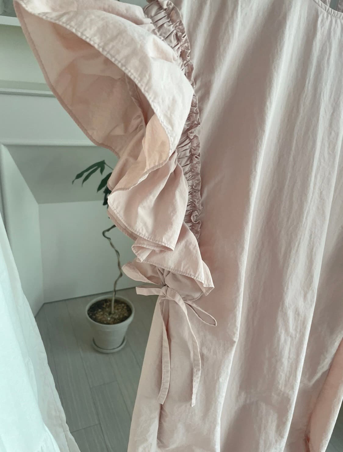 새상품) 수입 고가라인 프릴소매 언발란스 원피스 F 상품이미지3