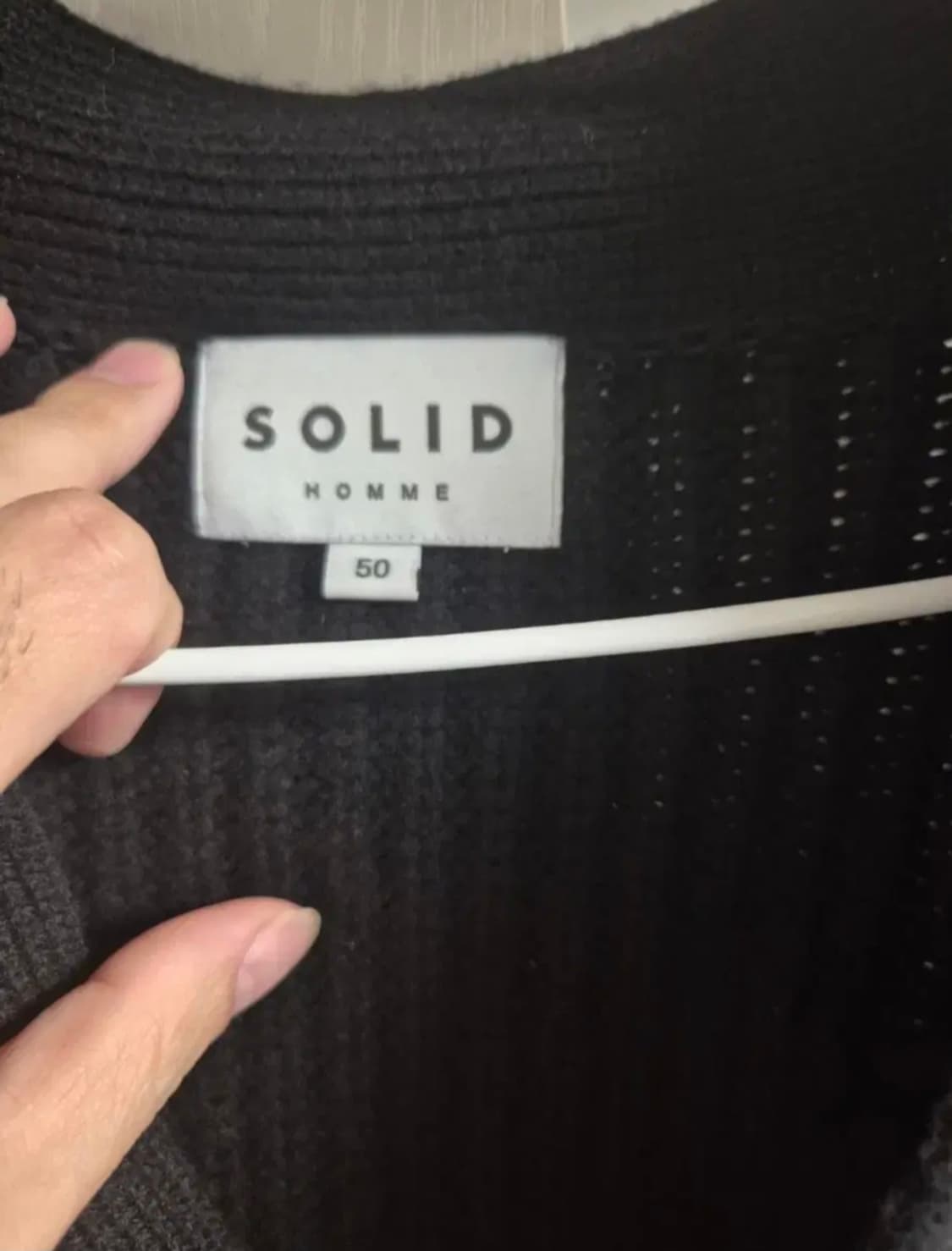 솔리드옴므 24FW 시즌 블랙 니트 가디건 상품이미지4