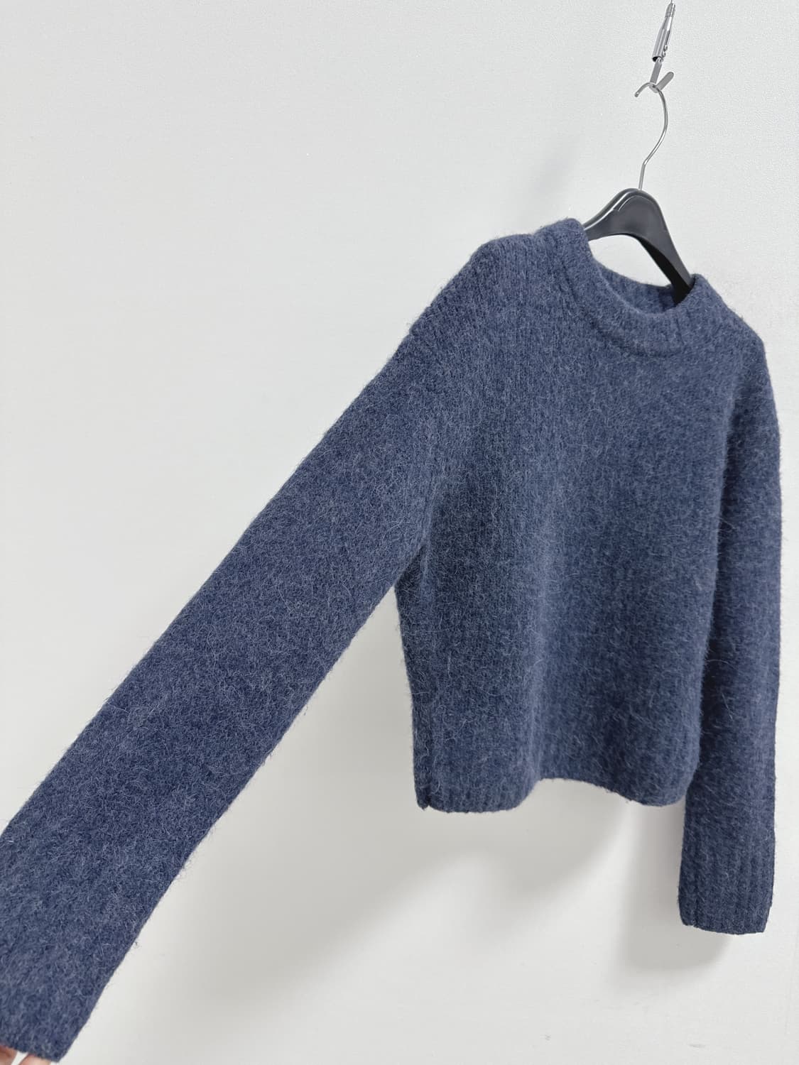 코스 알파카 네이비 니트 상품이미지3