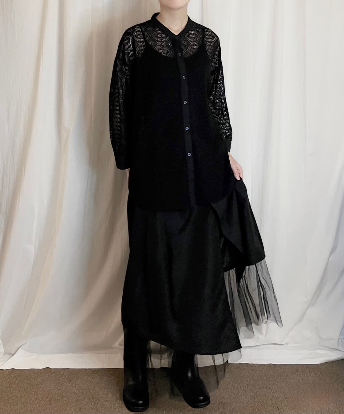 Lace Punching Long Sleeve Shirt - Black 상품이미지3