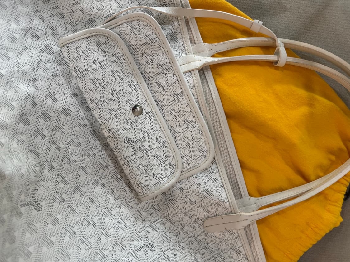 고야드 생루이 화이트 쇼퍼백 GM 상품이미지3