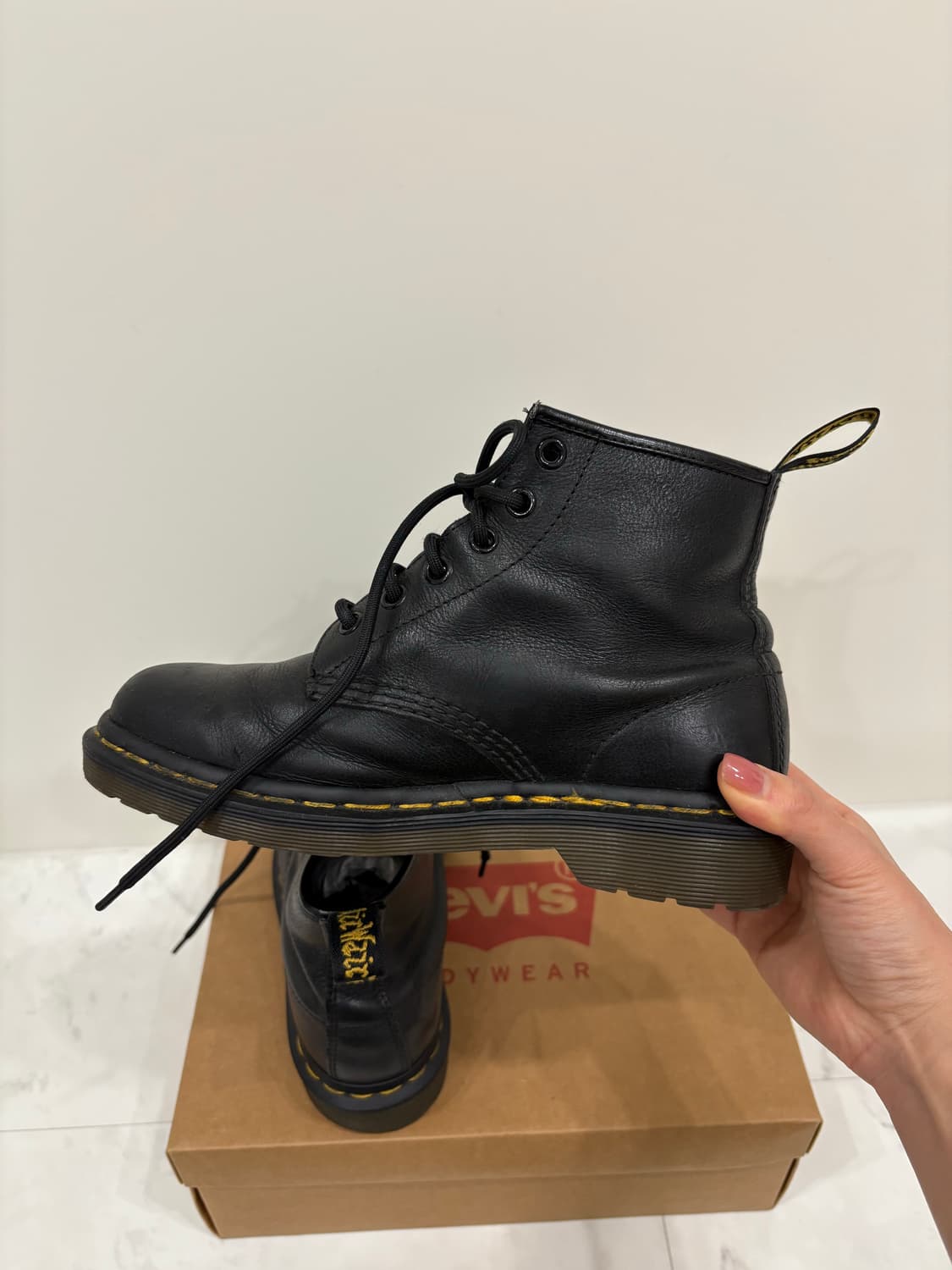 dr.martens 6홀 boots  상품이미지4