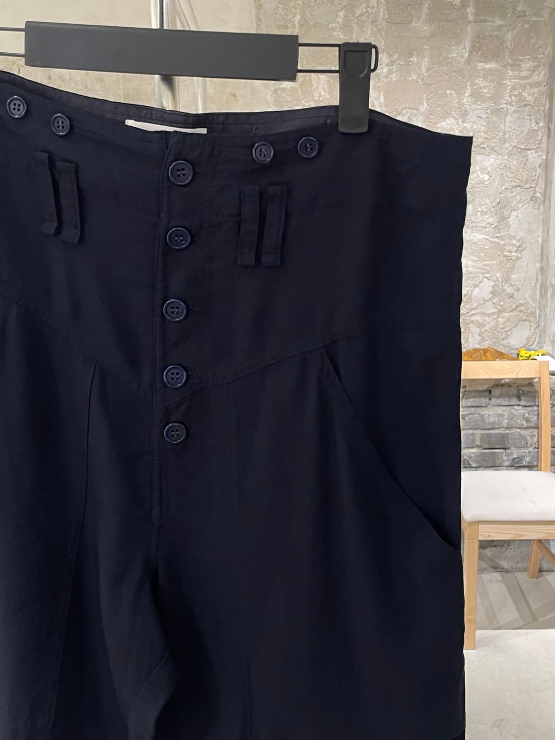 이자벨 마랑 에뚜왈 다크 네이비 버튼플라이 리오셀 시네바 트라우저 상품이미지3