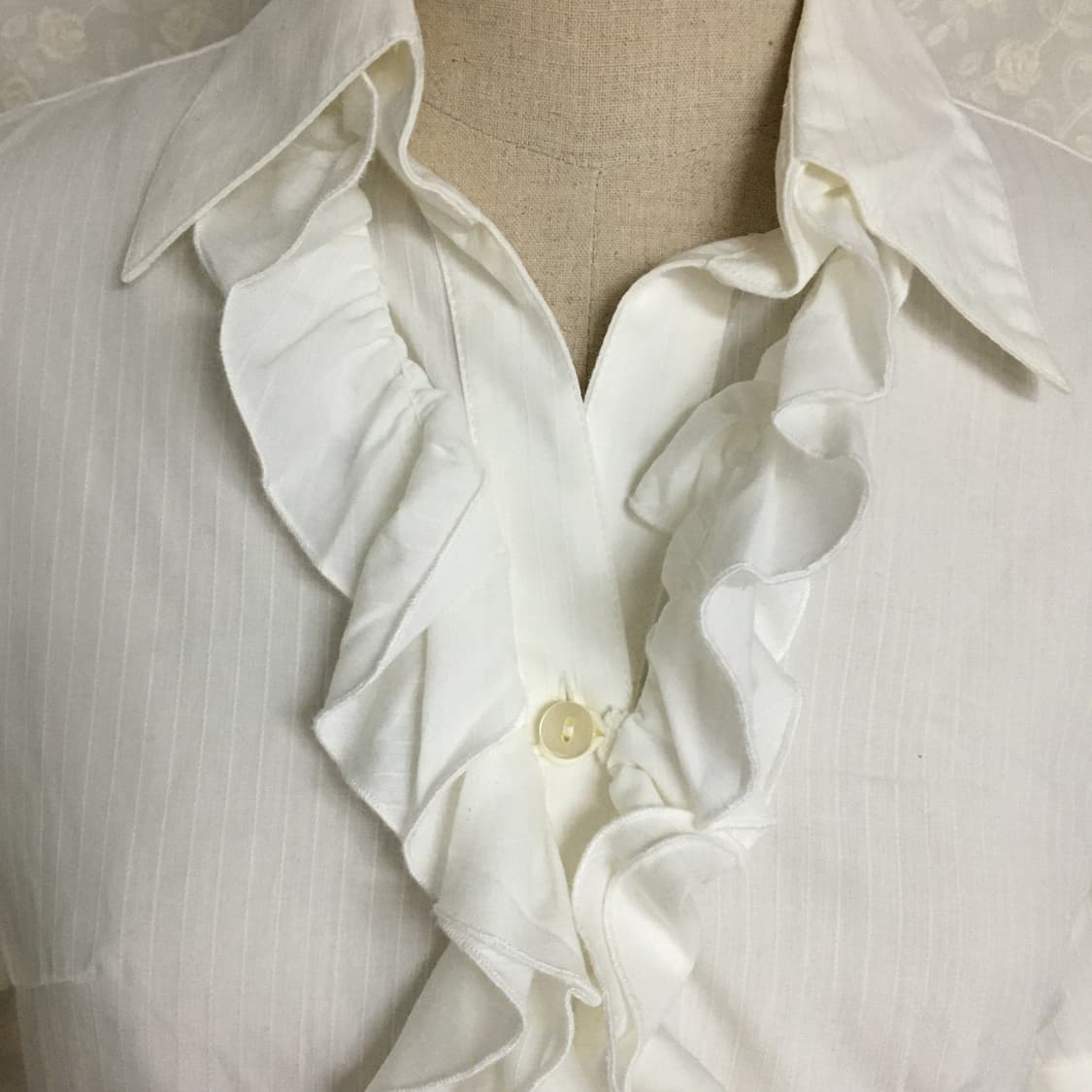 빈티지 화이트 프릴 블라우스 / 여성 슬림핏 / 클래식 셔츠 상품이미지5
