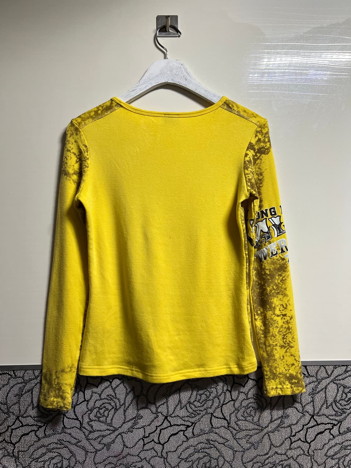 Y2k D&G 옐로우 프린팅 긴팔 티셔츠 상품이미지4