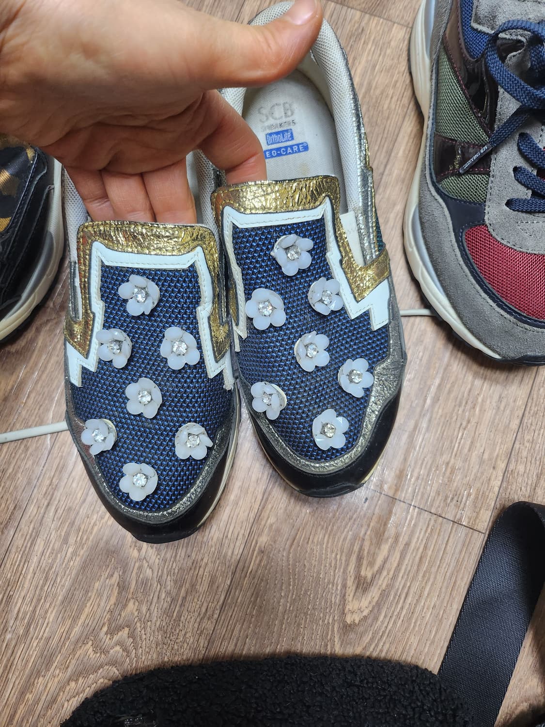 슈콤마보니 235 상품이미지4