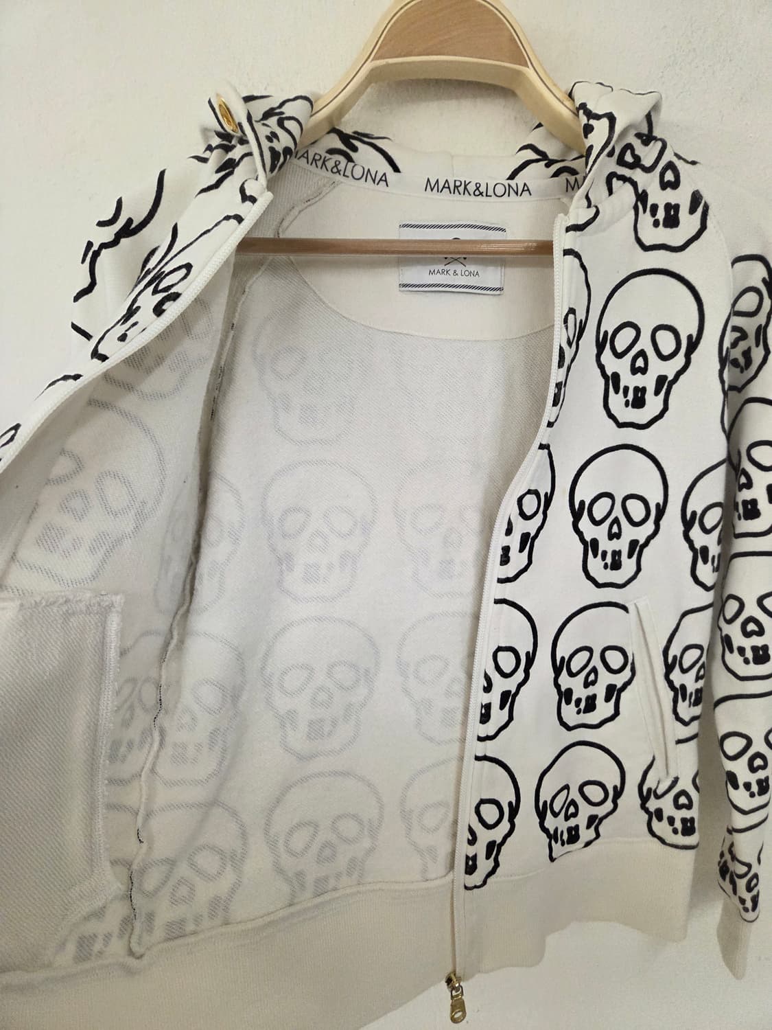 마크앤로나 해골 후드집업 상품이미지6