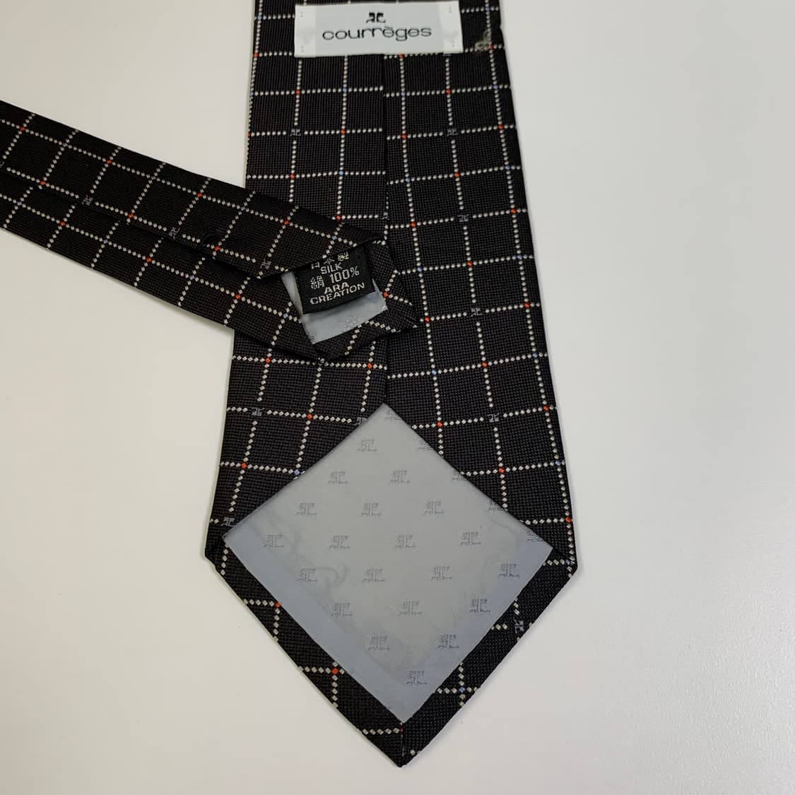 꾸레쥬(Courreges) 블랙컬러 명품 모노그램 실크넥타이 최상급 상품이미지6