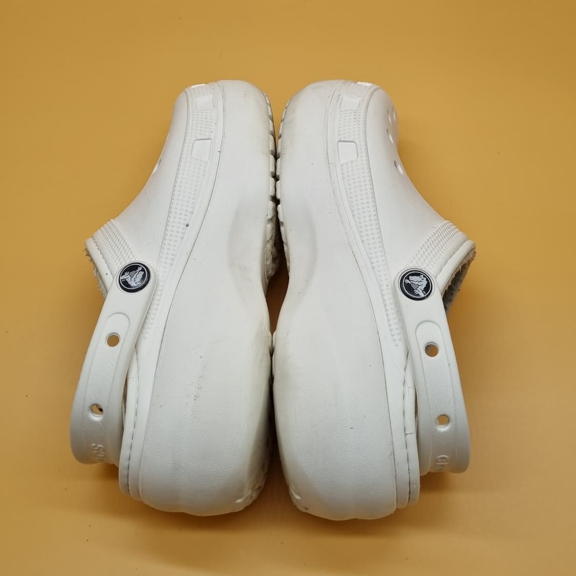 크록스 클래식 플랫폼 털샌들w7 240 상품이미지5