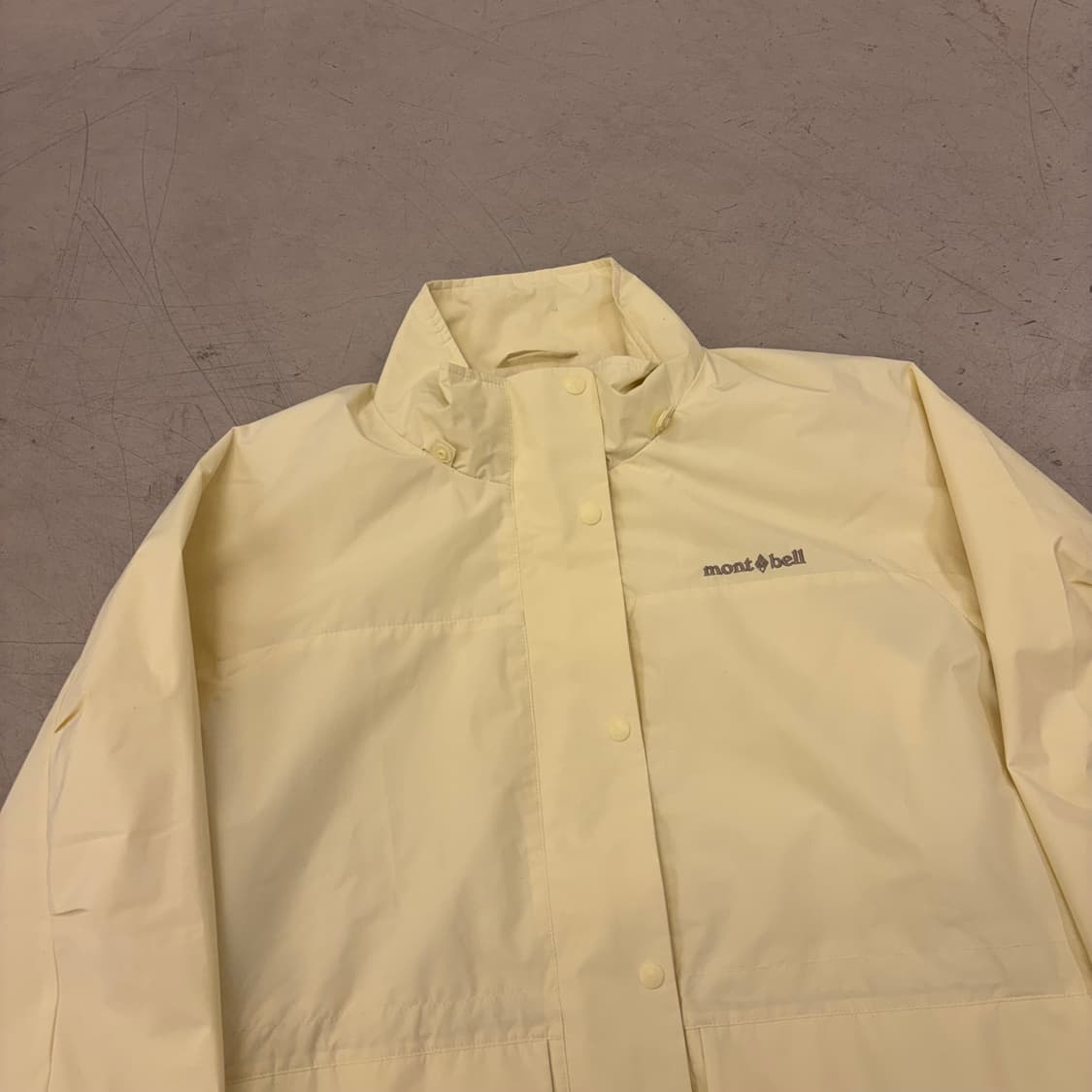 몽벨 옐로우 마운틴 자켓 상품이미지2