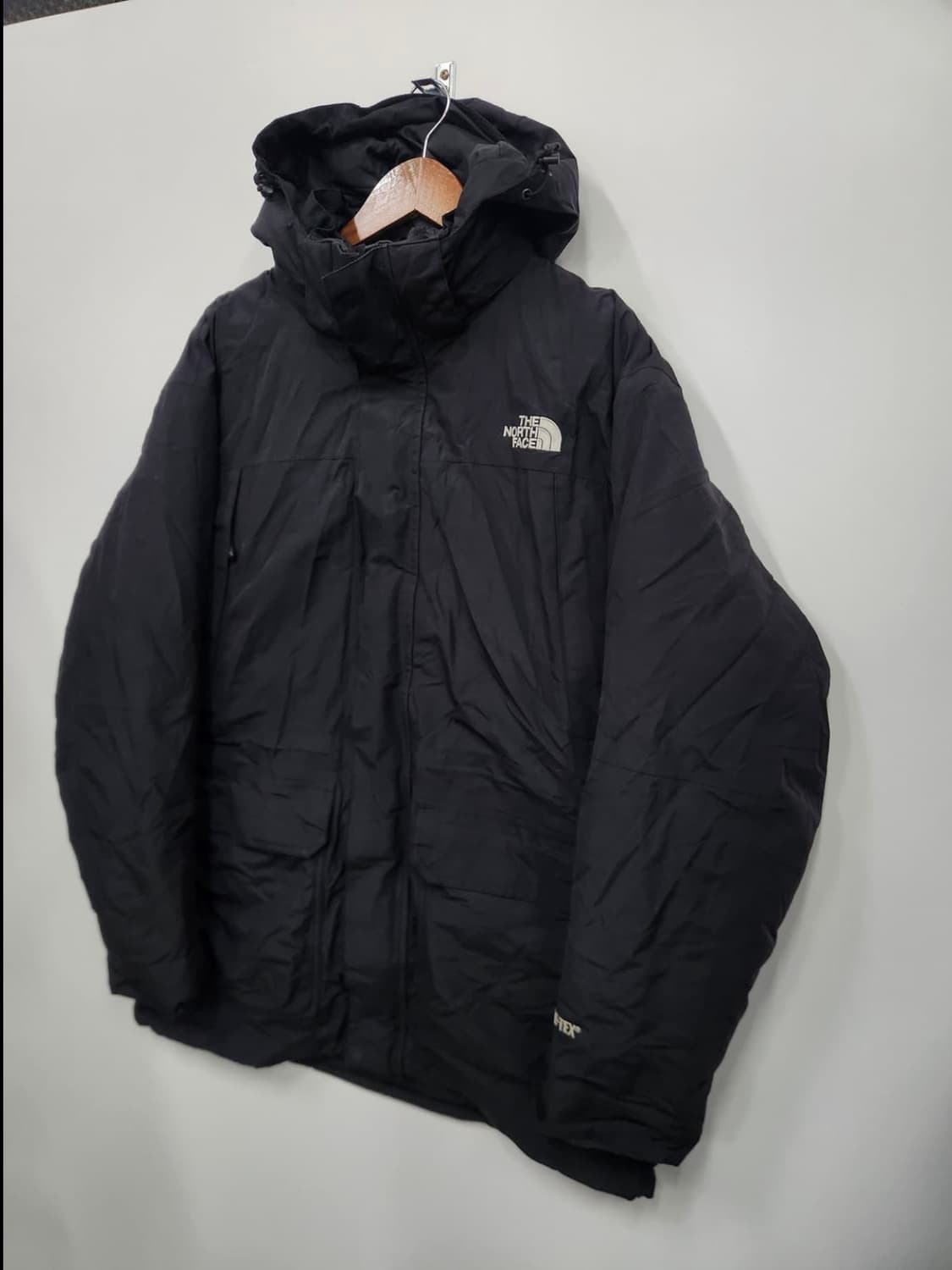 노스페이스 고어텍스 블랙 패딩 상품이미지2