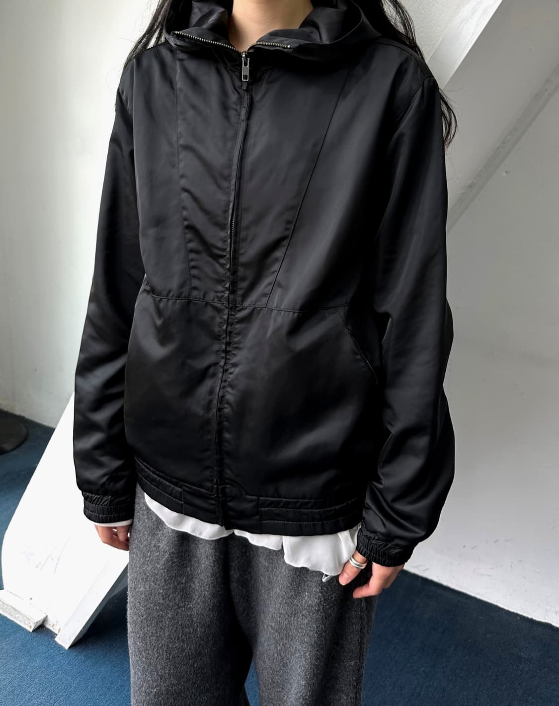 Poly satin high count hood zip parka 상품이미지8