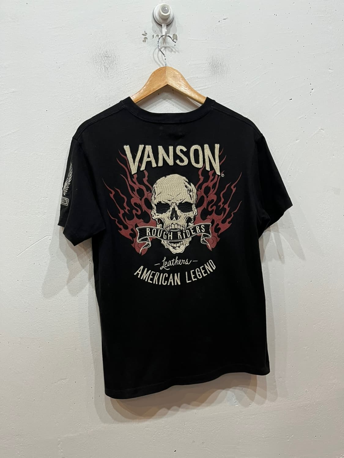 VANSON 밴슨 스컬 자수 반팔 티셔츠  상품이미지2