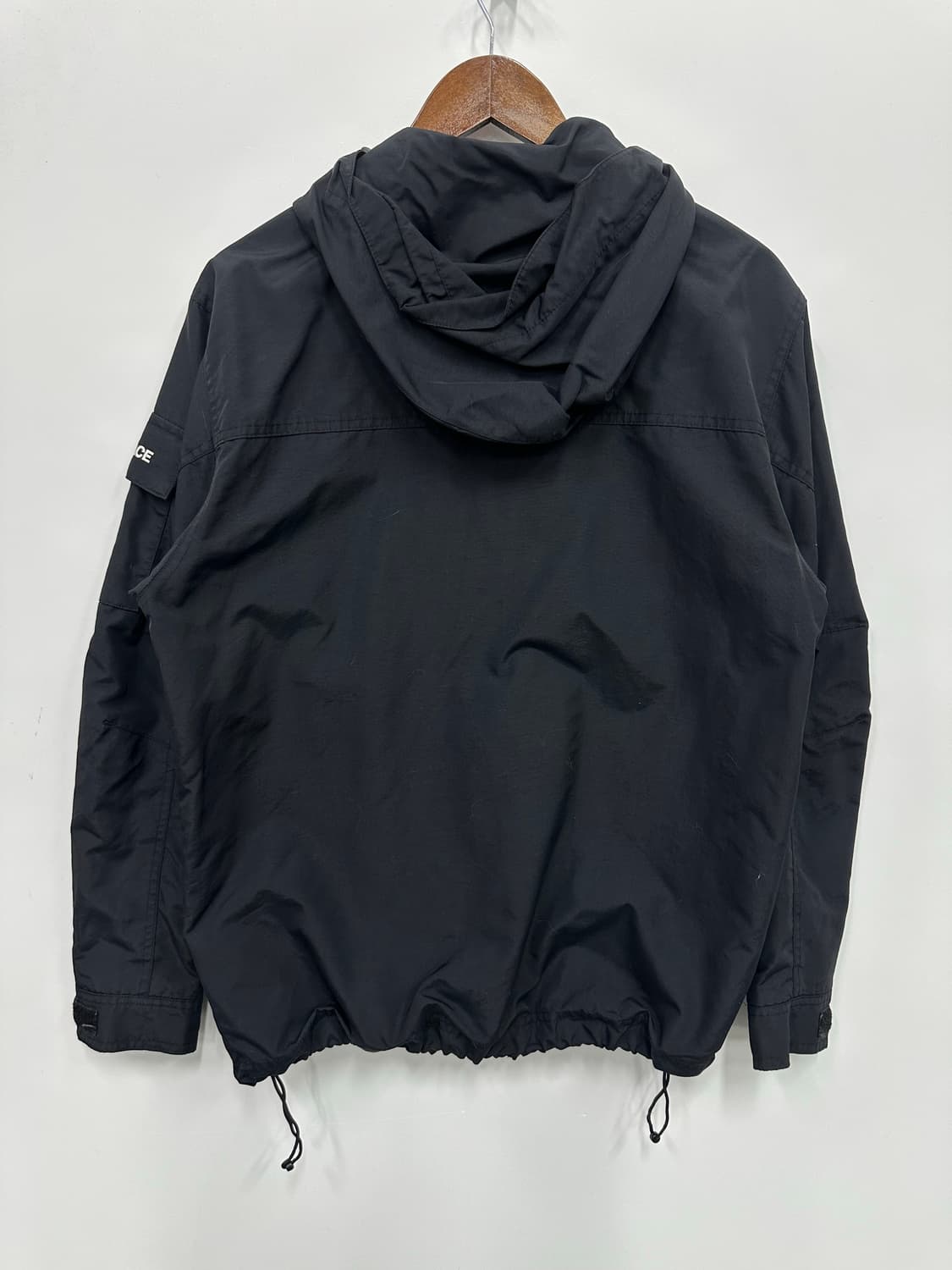 노스페이스 블랙 바람막이  상품이미지3