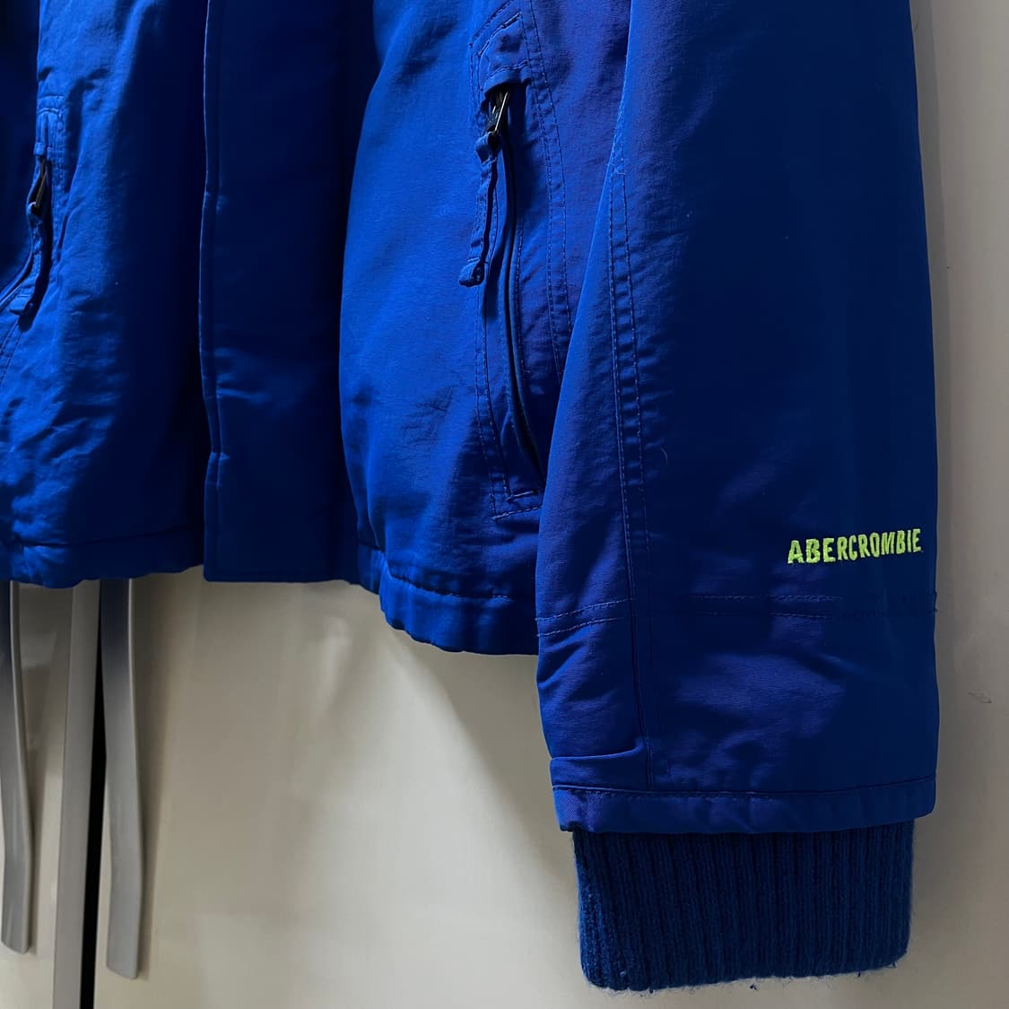 아베크롬비 Abercrombie 하이브리드 니트넥 바람막이 자켓 M/95 상품이미지5