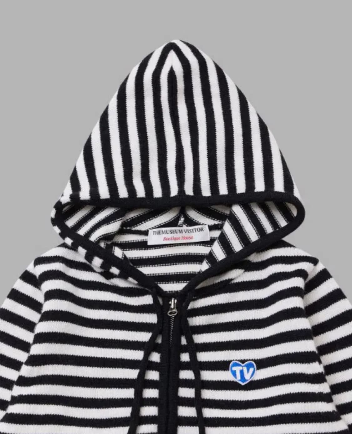 더뮤지엄비지터 STRIPE ZIP-UP HOODY BLACK 상품이미지2