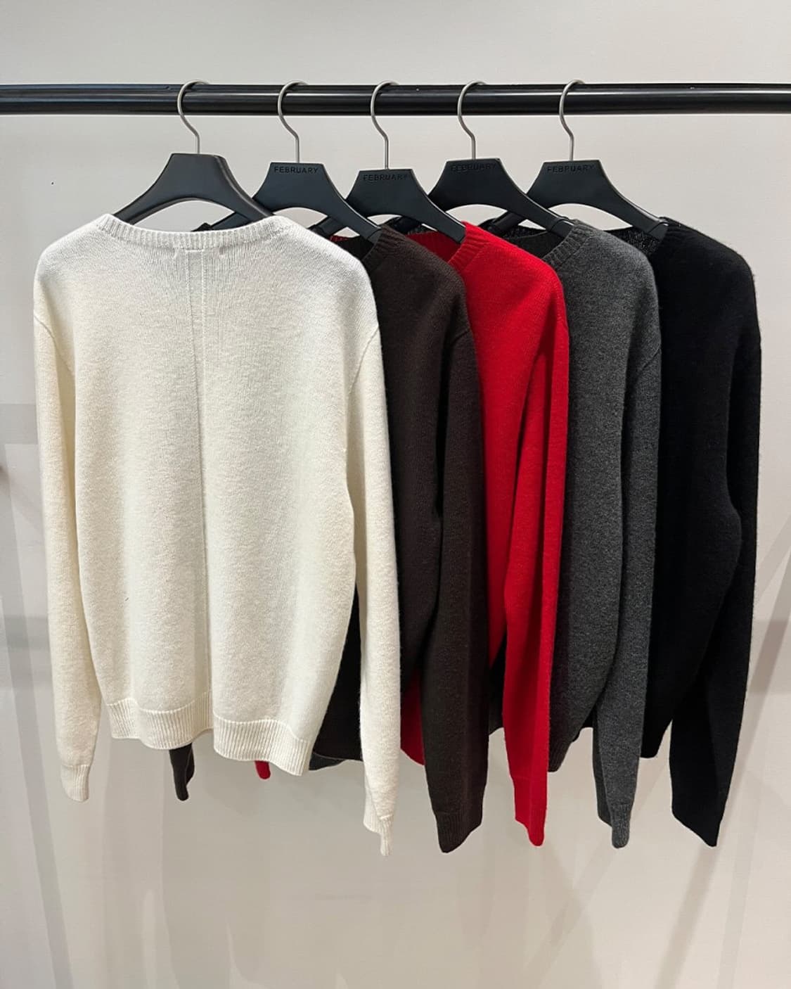 Feb11 페브러리 로우 라운드 니트 (아이보리) 상품이미지3