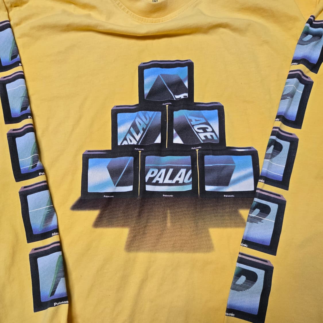 팔라스(Palace)의 PTV 롱슬리브 옐로우 상품이미지3