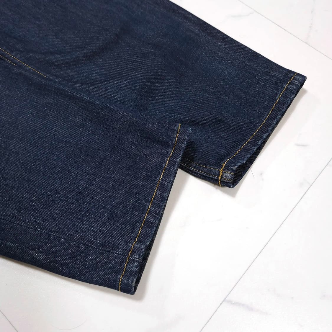 29)DIESEL 디젤 LARKEE-T 레귤러 테이퍼드 생지데님 청바지 상품이미지5