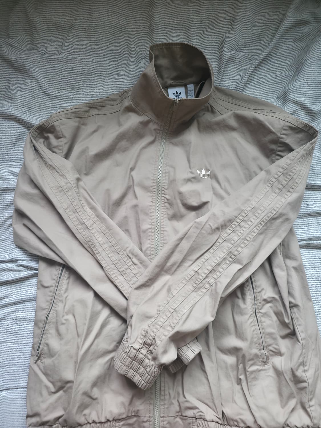 아디다스 트랙탑 상품이미지1