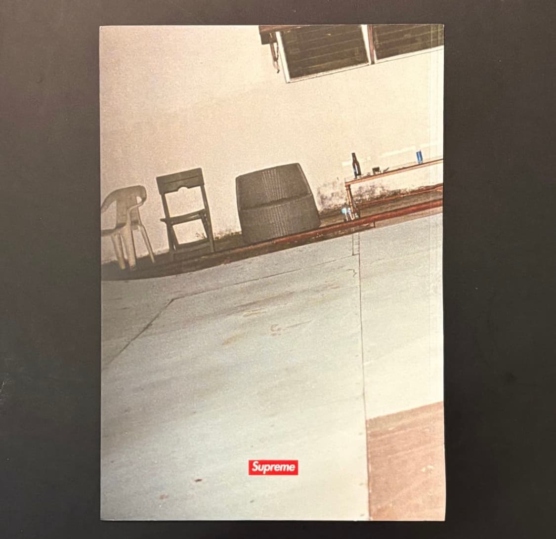 Supreme 슈프림 매거진 포스터 정품 (액자포함) 상품이미지1