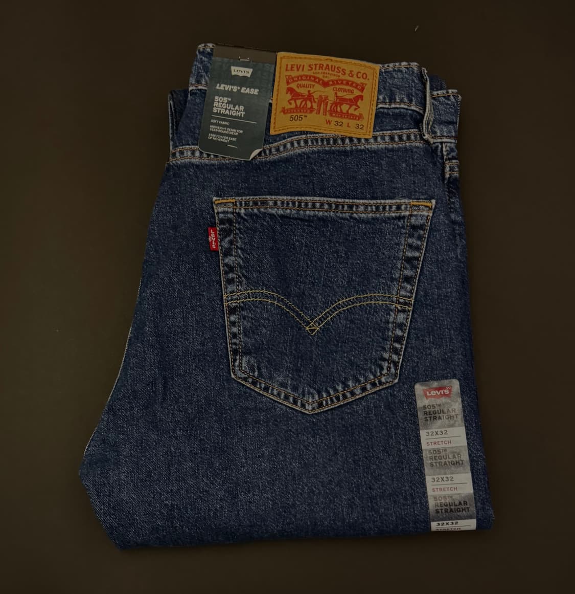 LEVI'S® EASE REGULAR STRAIGHT 32x32  상품이미지1