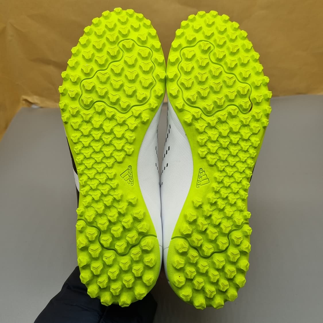 아디다스 프레데터 애큐러시4 풋살화245 상품이미지3