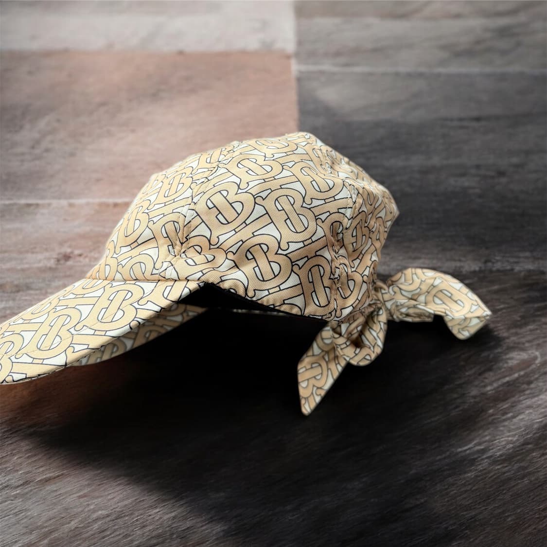 버버리 TB 모노그램 리본 베이스 볼캡 상품이미지3