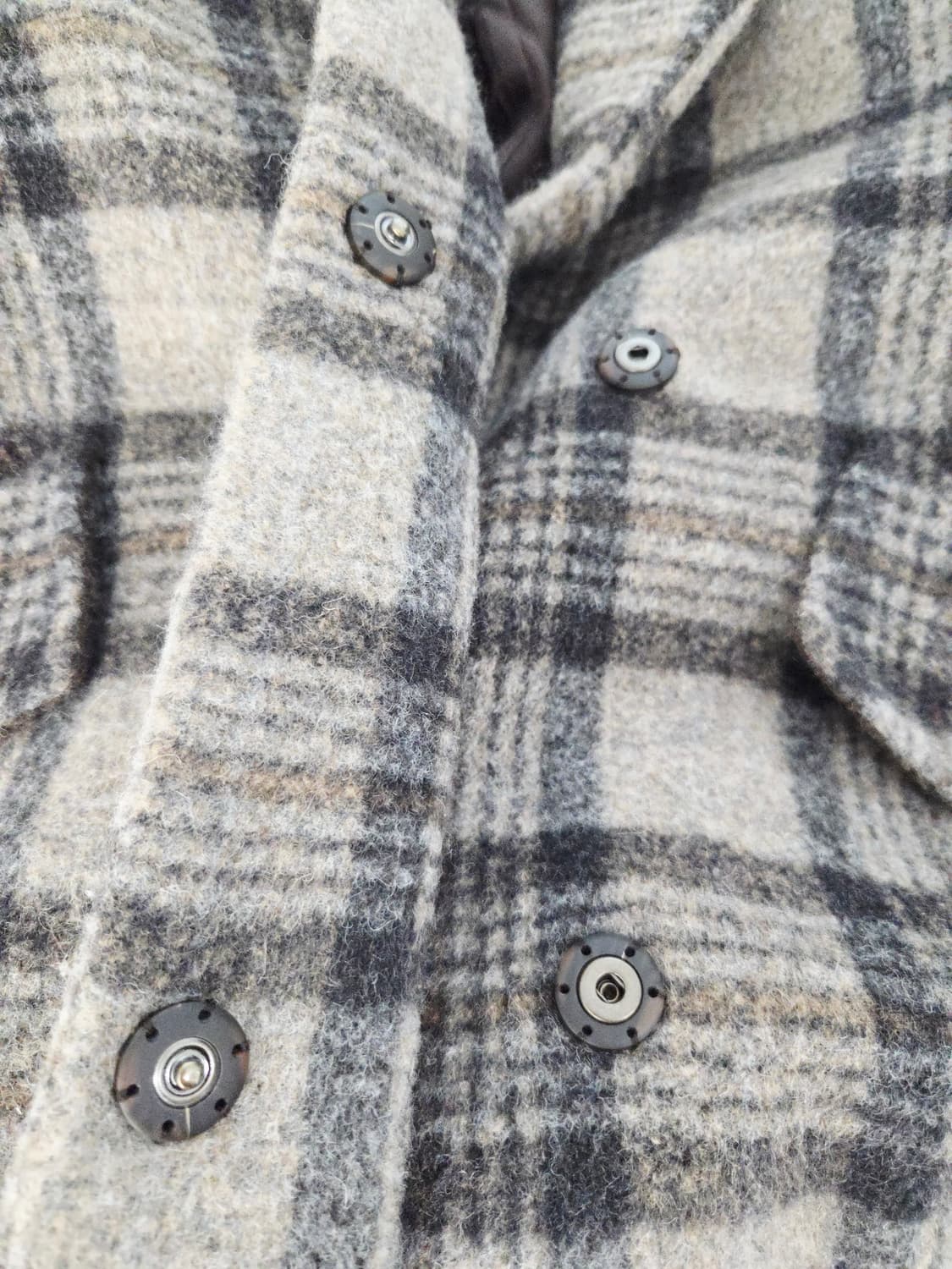 LEBEIGE 르베이지 울 블렌드 체크 롱 코트 상품이미지7