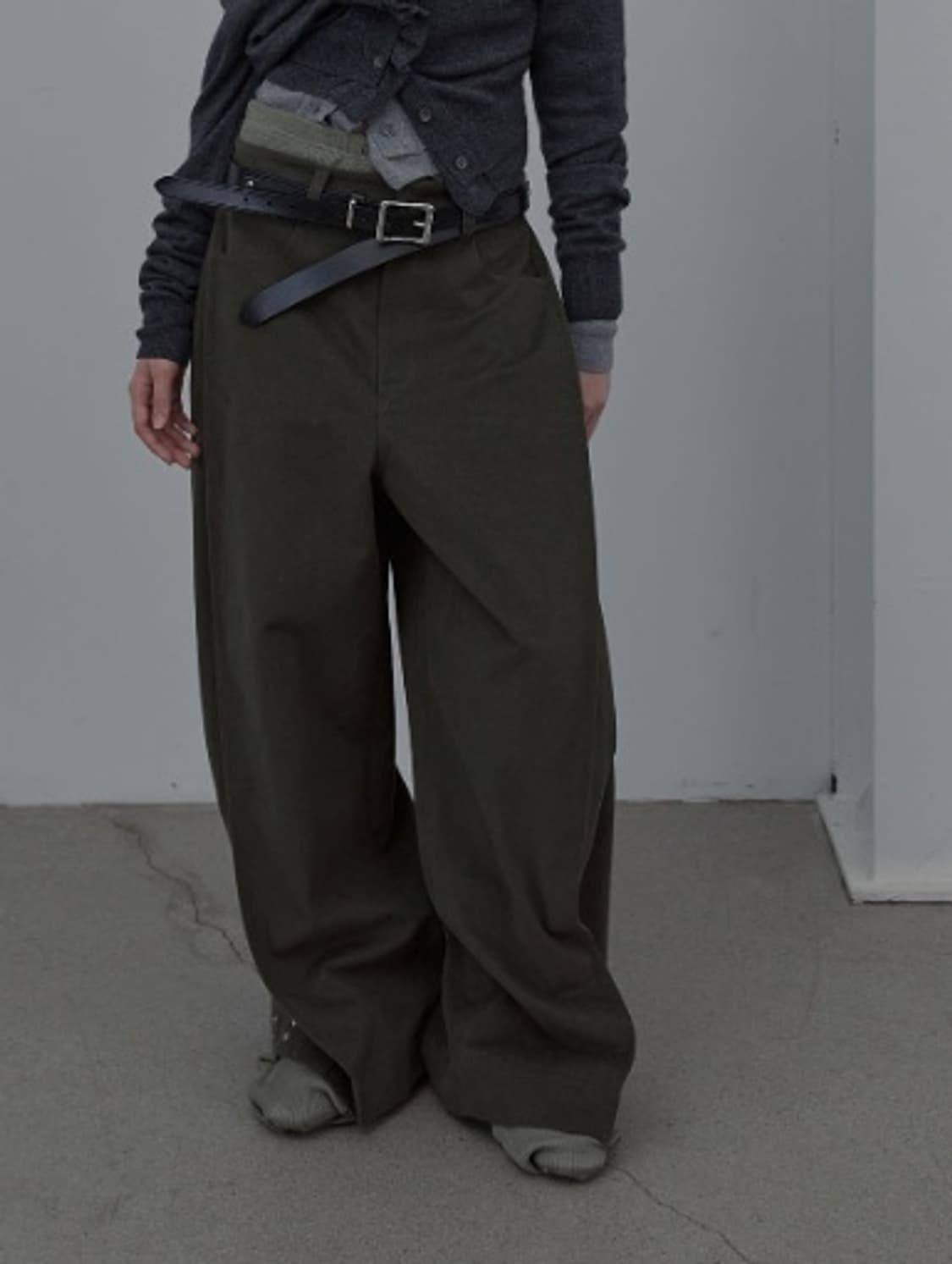 LCDC 커브스냅팬츠 카키 M 상품이미지1