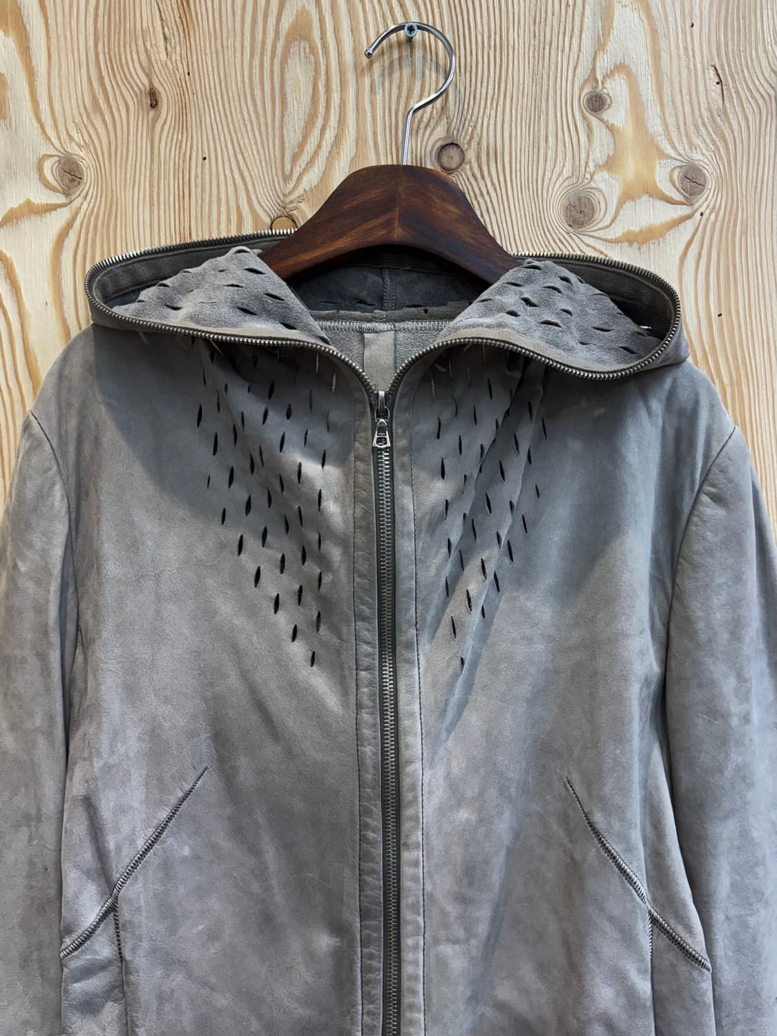 ISACC SELLAM 아이작 세럼 레더 후드 자켓 상품이미지3