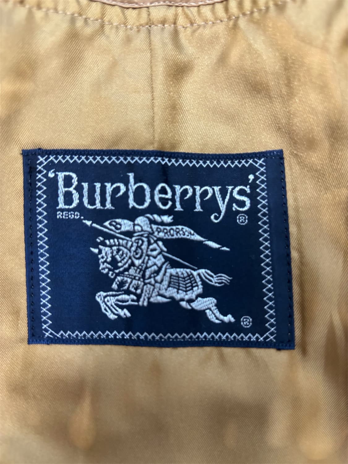 90s VTG 버버리 개버딘 트렌치 코트(벨트set) 상품이미지6