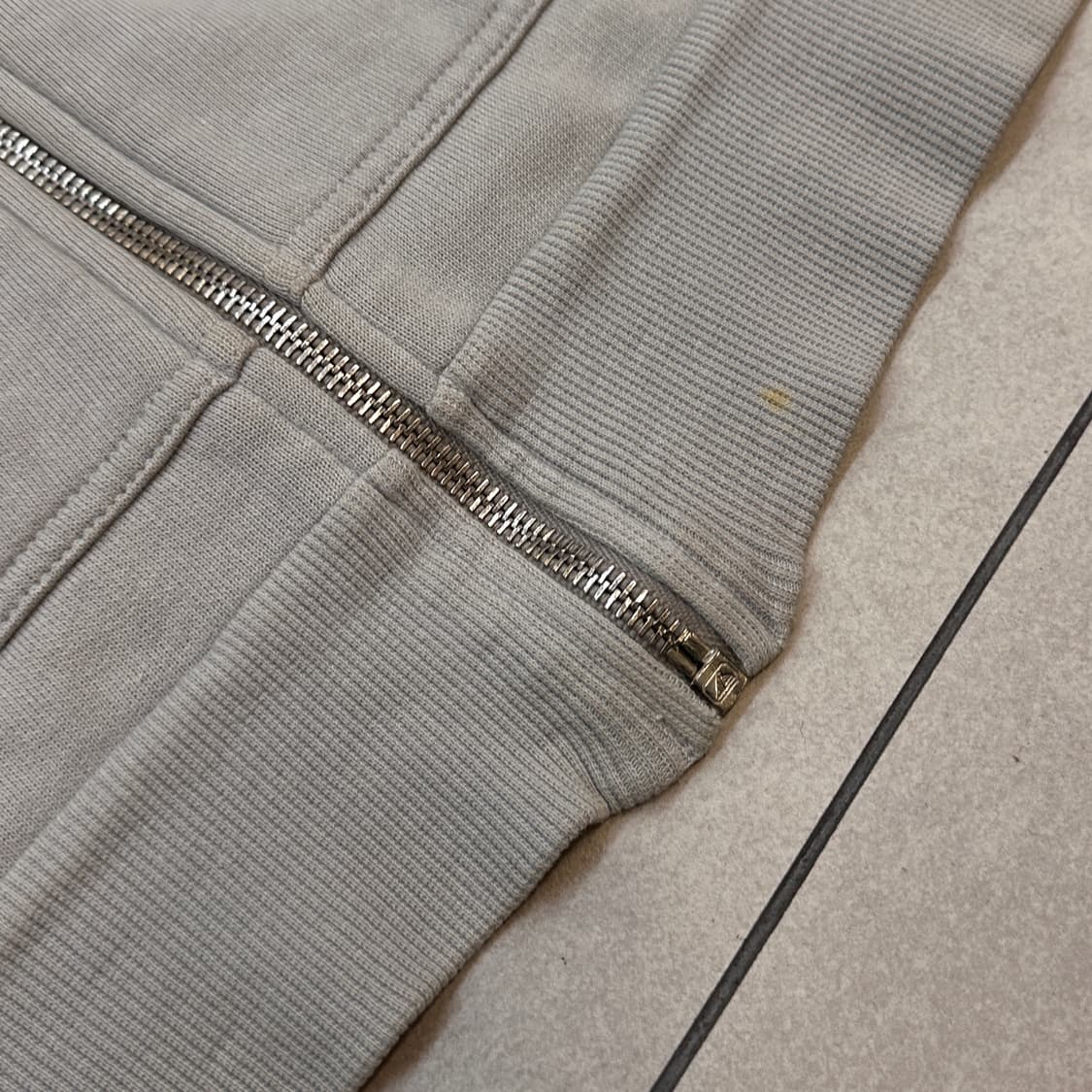 돌체앤가바나 슬리브 로고 후드집업 상품이미지7