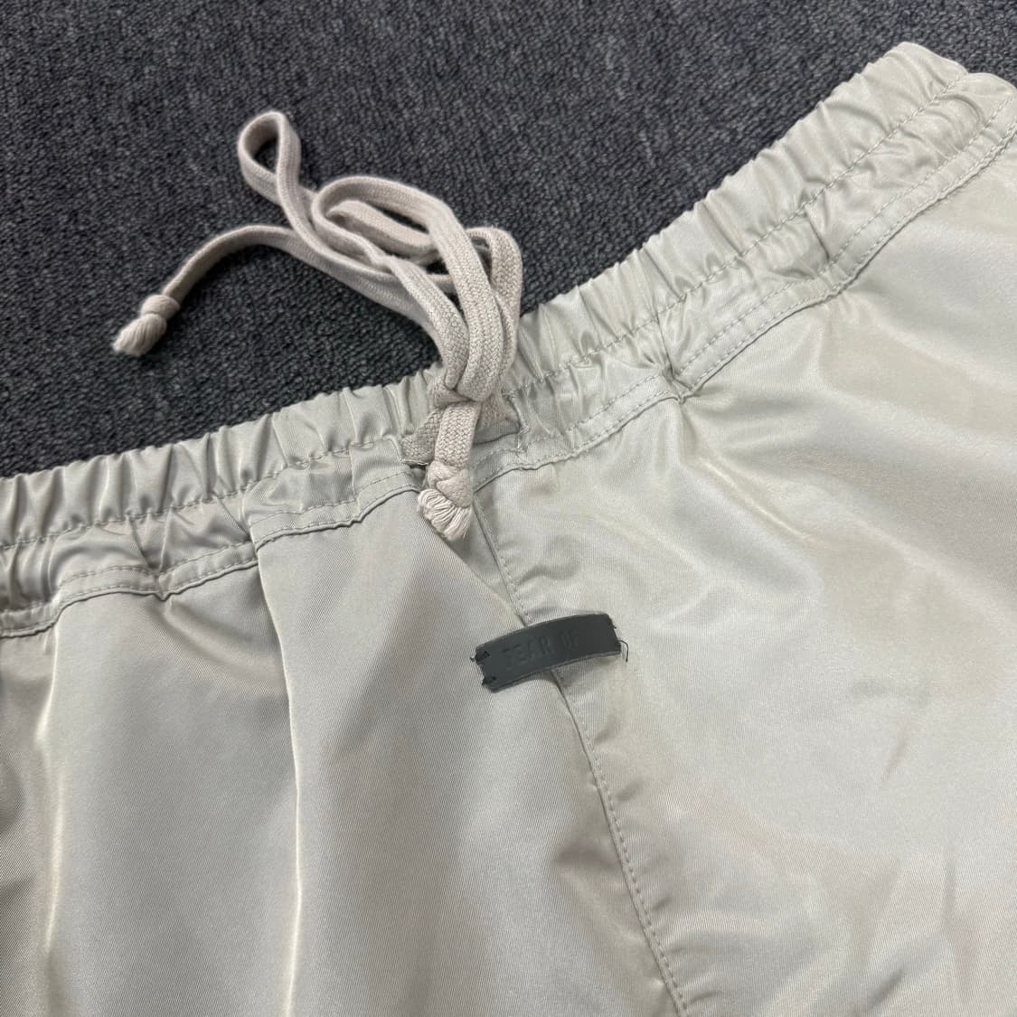 피어오브갓 7th컬렉션 나일론 그레이 쇼츠 상품이미지4