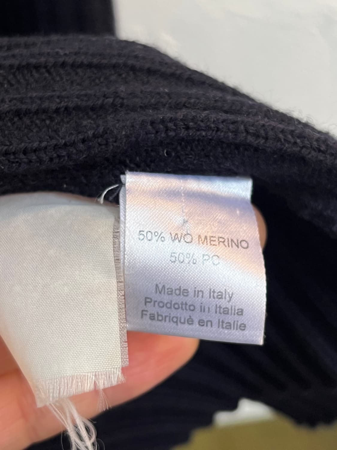 Kenneth Cole 레더 포켓 니트집업 블랙 상품이미지5