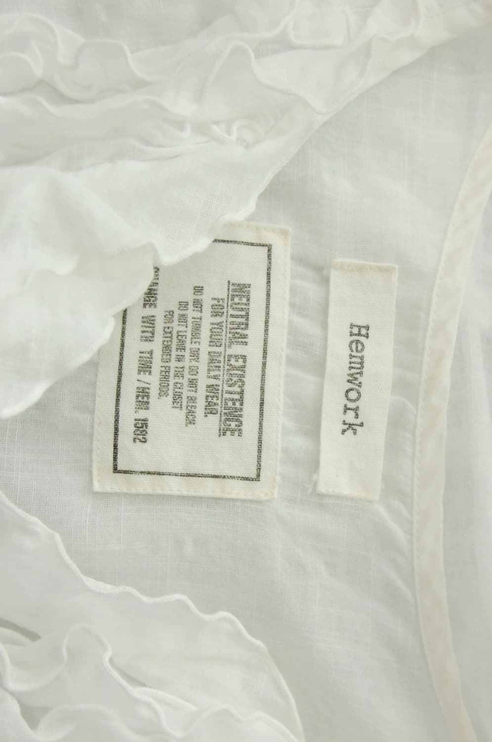 Hemwork linen frill vest 상품이미지5