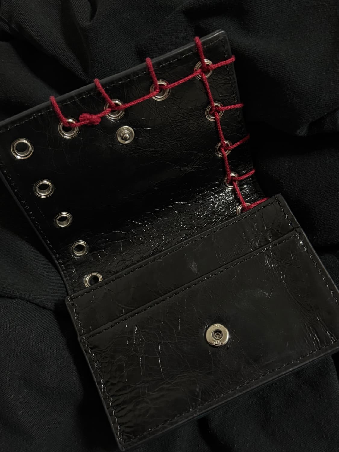 블랙퍼플 아일렛 카드지갑 상품이미지2