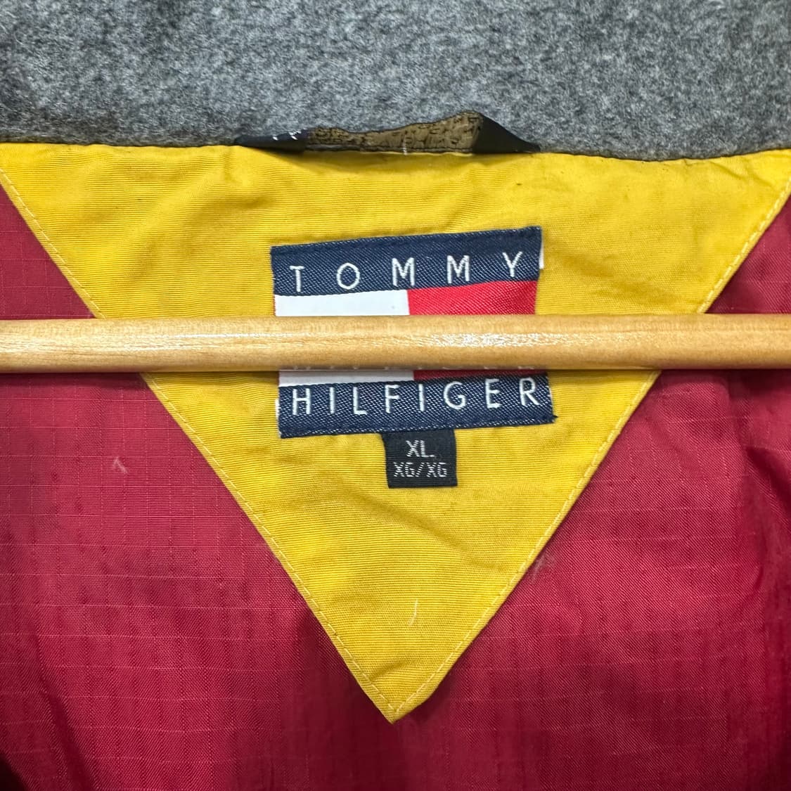 타미힐피거 올드스쿨 패딩 상품이미지4