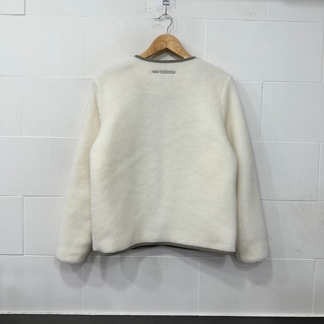 뉴발란스 뽀글이 플리스 자켓 상품이미지4