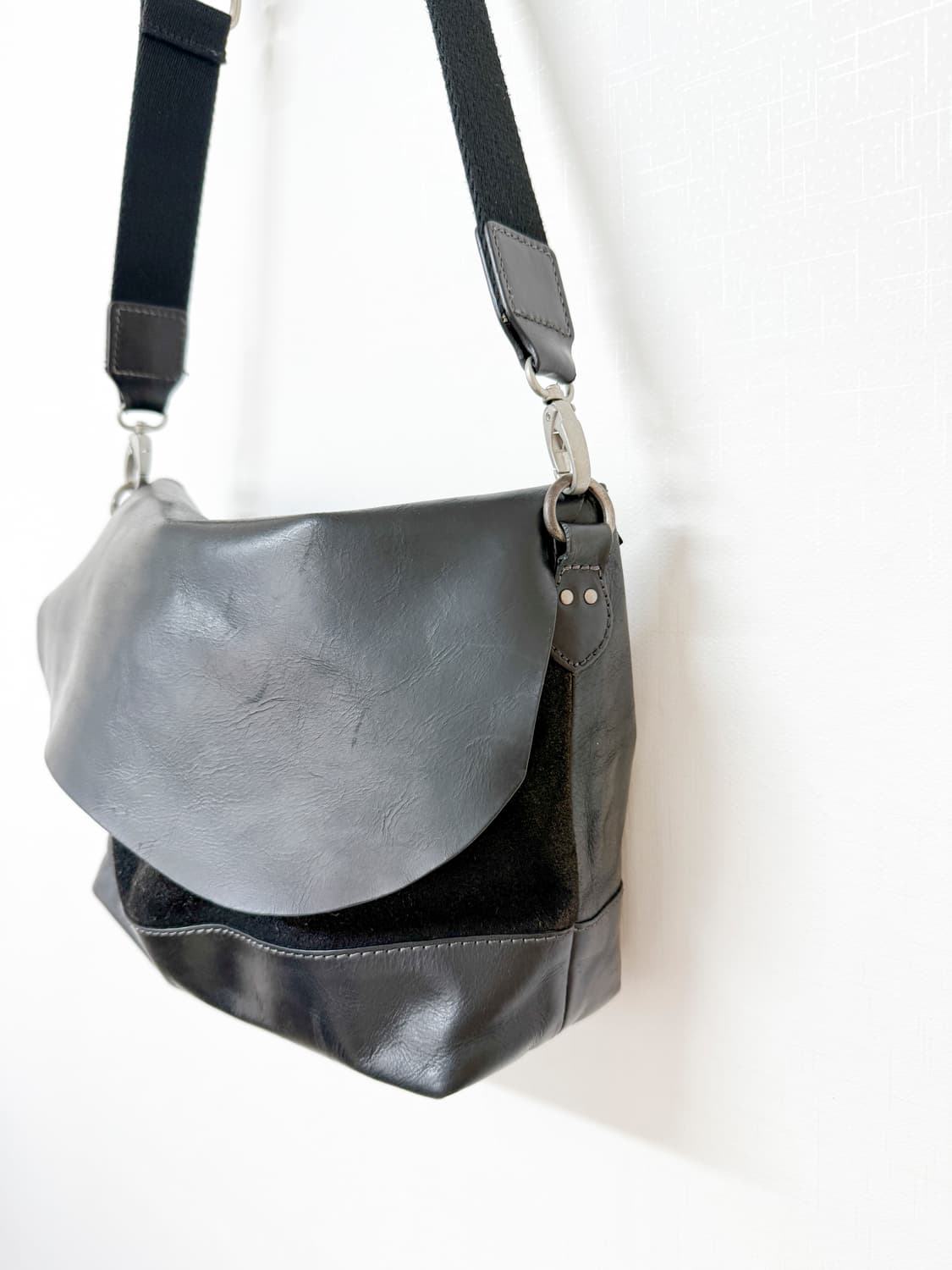 nano universe 통가죽 숄더백 상품이미지4