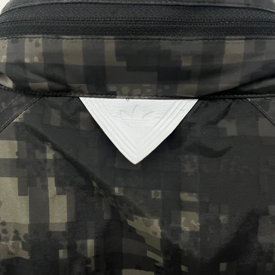 아디다스 블랙 패턴 패딩 점퍼 s 상품이미지8