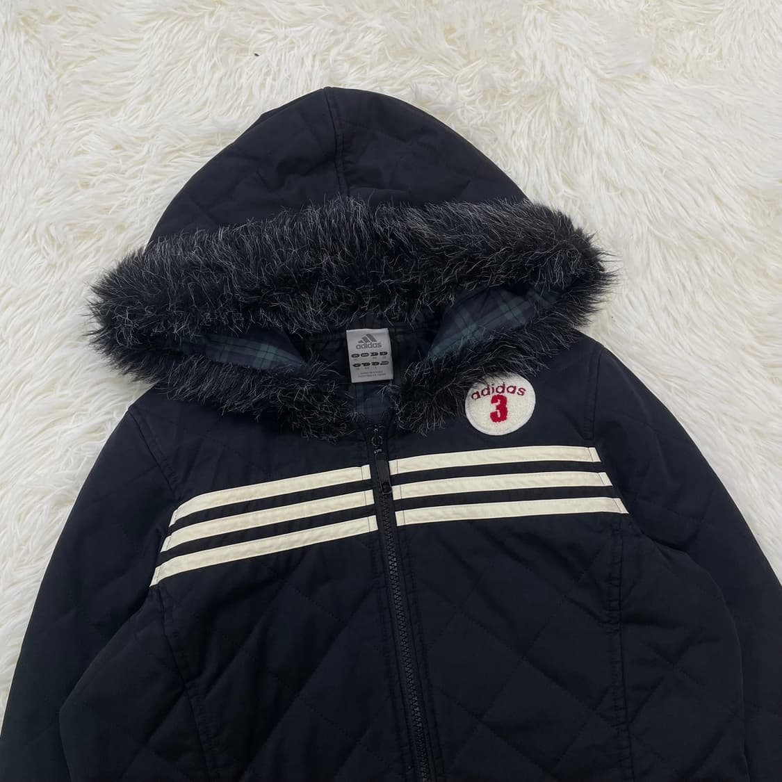 아디다스 스포티 퍼 트리밍 경량 다운 자켓 블랙 상품이미지3